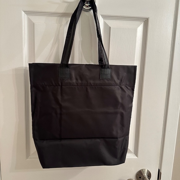 COACH Nylon Shoppers Black Tote Bag - Picture 3 of 9